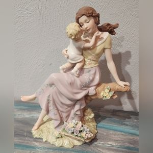 Porcelain mother & daughter